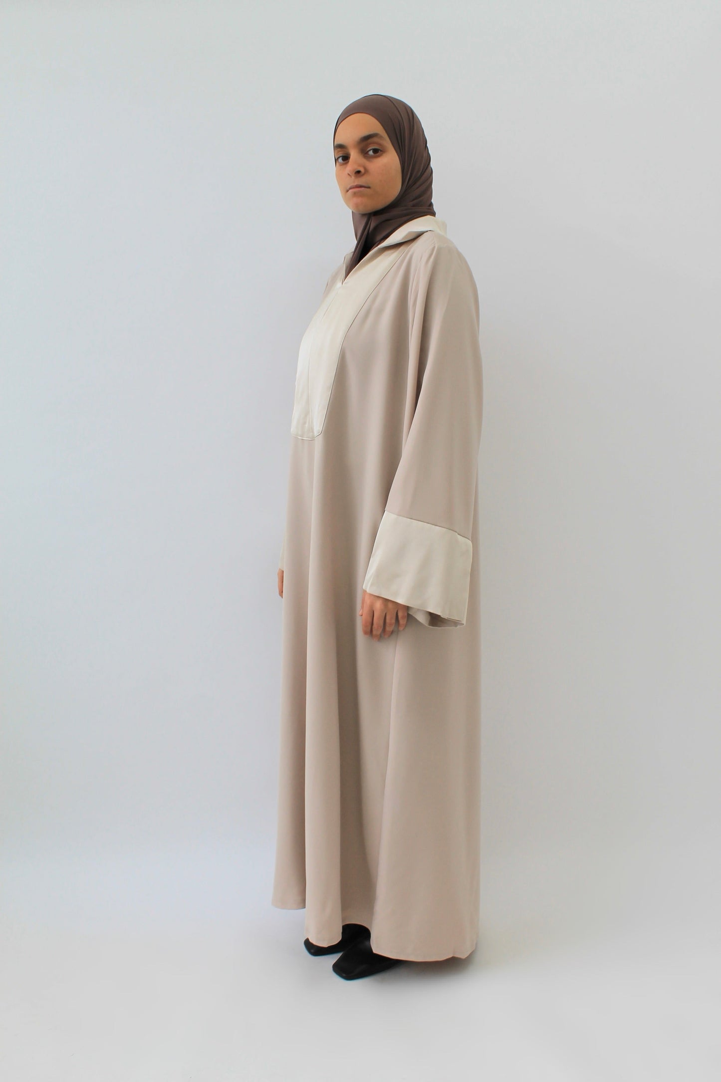 ROBE NUR