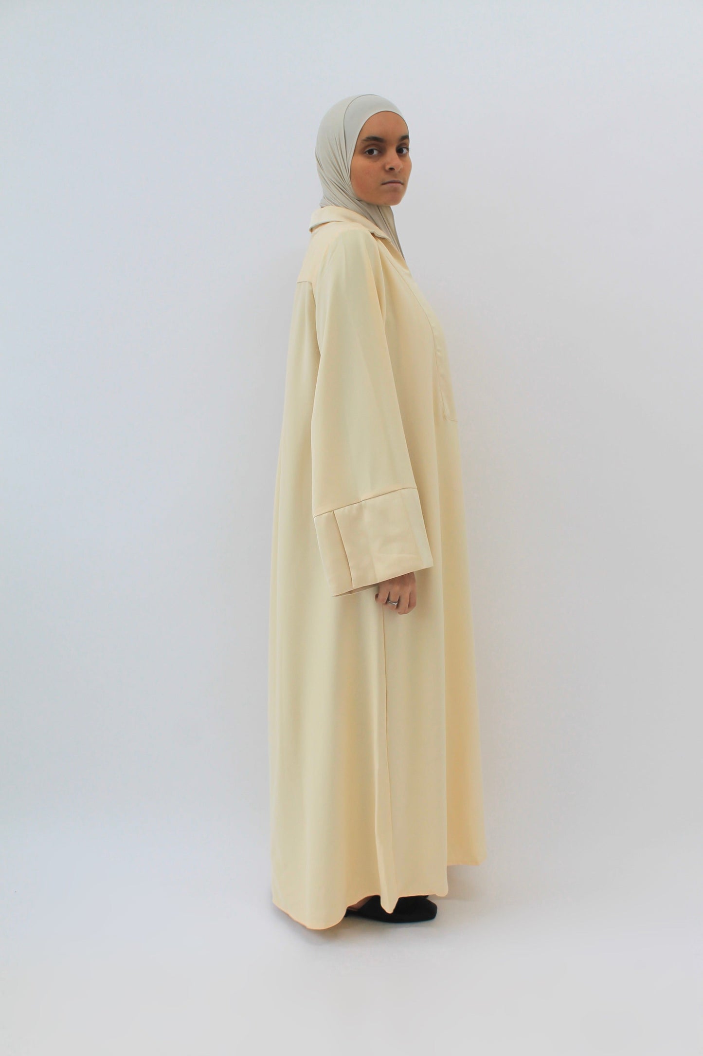 ROBE NUR