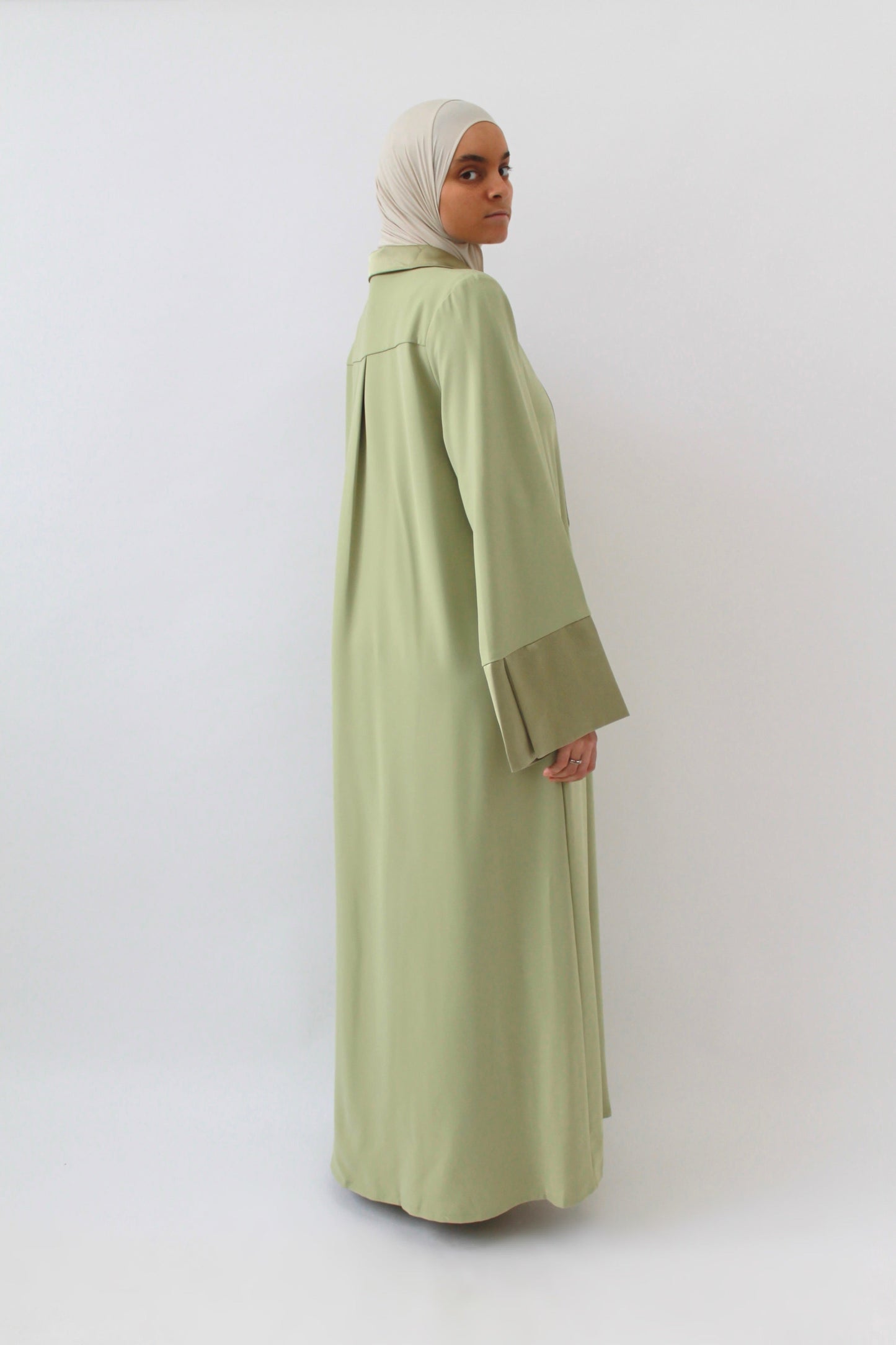 ROBE NUR