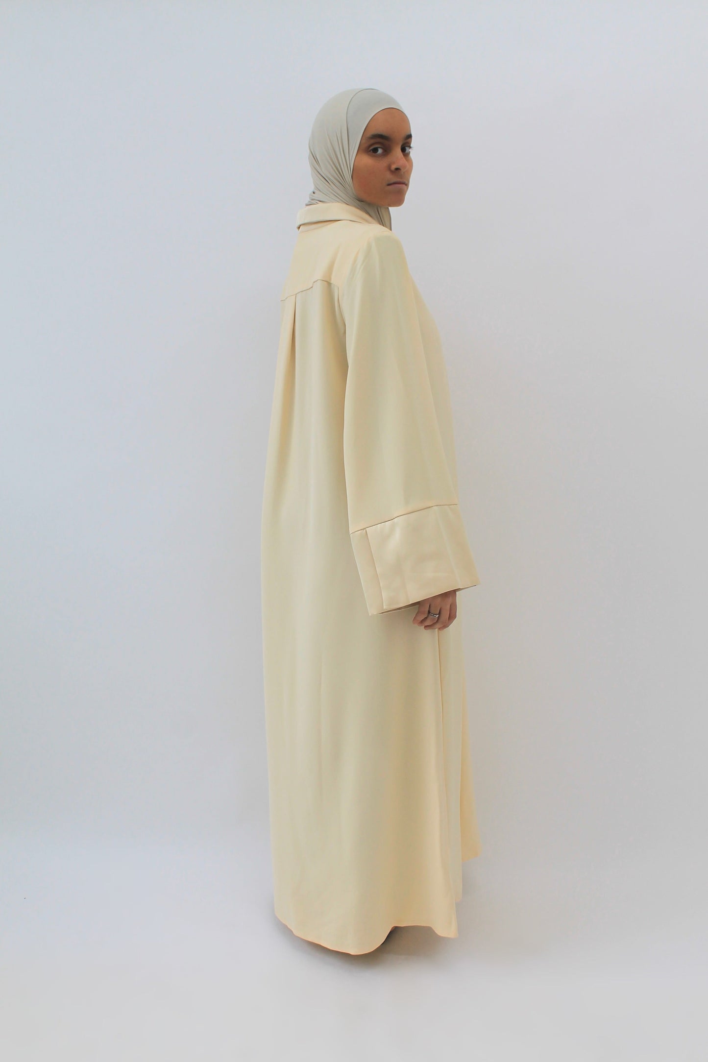 ROBE NUR
